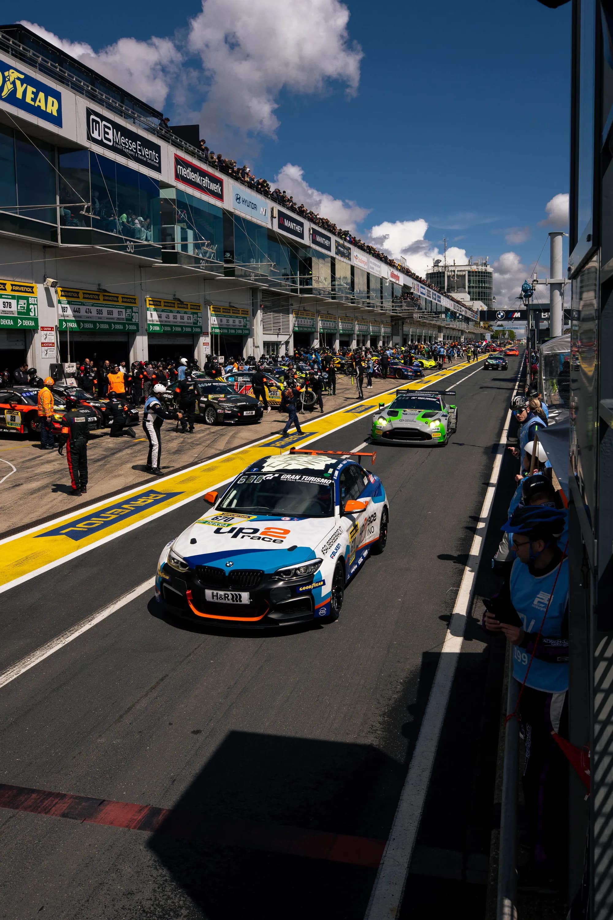 VDS Motorsport on the grid at the Nürburgring