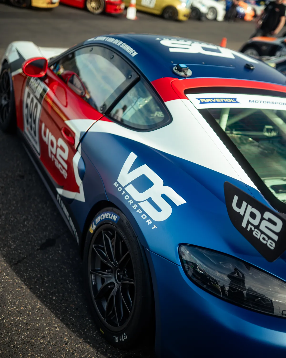The Porsche in VDS Motorsport and Up2Race colours